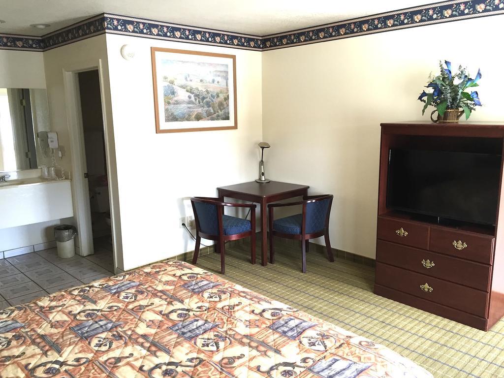 Motel Budget Of 3*